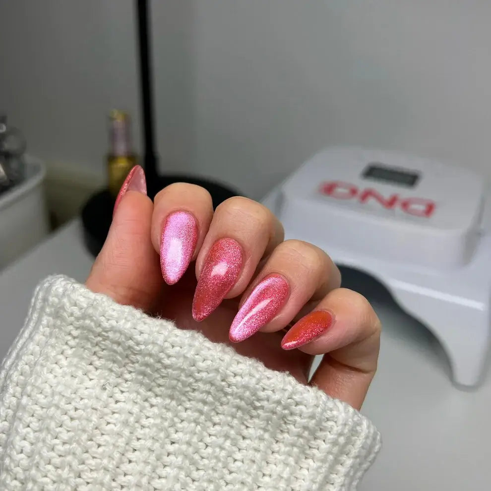 DND - Diva 9D Gelcolor Cat Eye Candy #13 - Lollipop Pounce DND