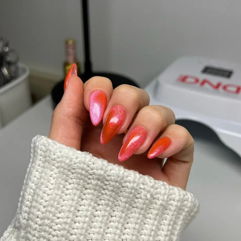 DND - Diva 9D Gelcolor Cat Eye Candy #22 - Jelly Belly Rubs DND
