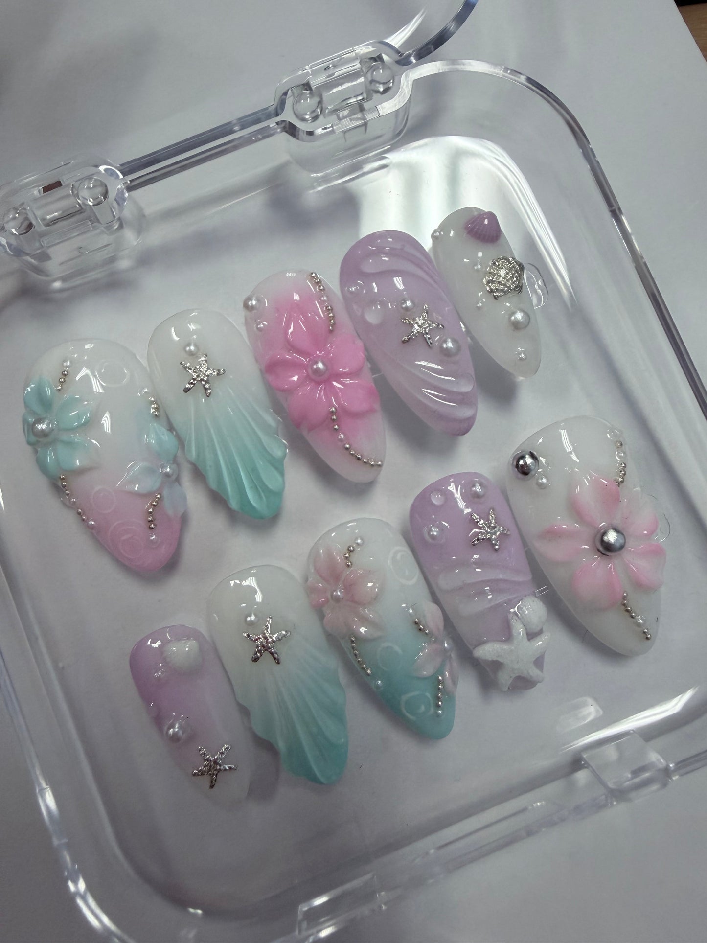 Handmade Luxury Press on nail Beyond Beauty Page