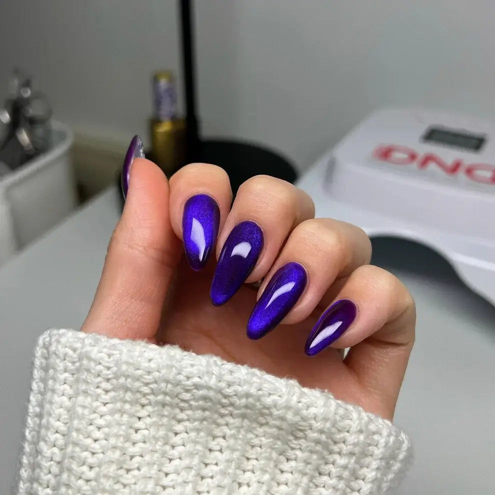 DND - Diva 9D Gelcolor Cat Eye Glassball #03 - Puma Purple DND
