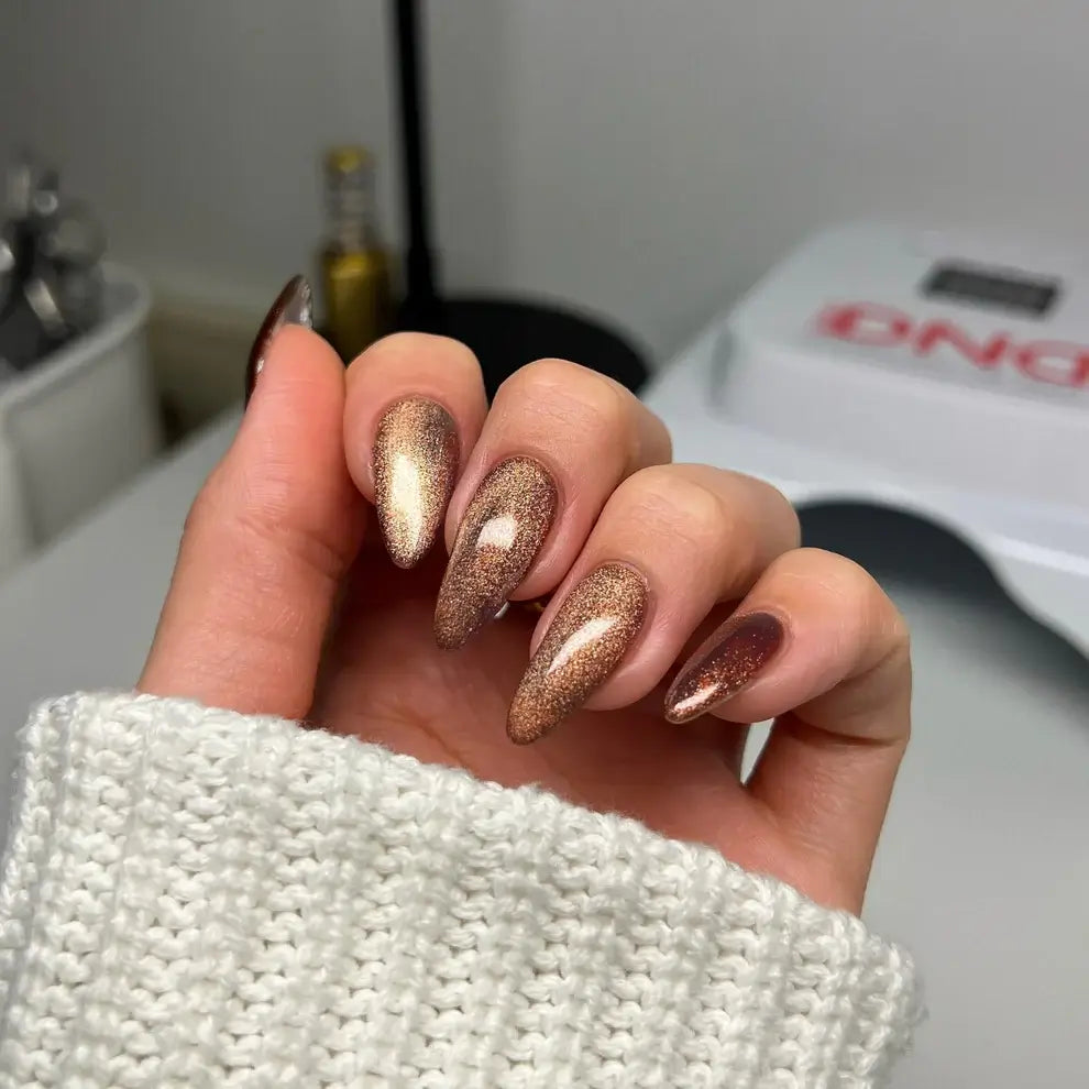 DND - Diva 9D Gelcolor Cat Eye Candy #18 - Toffee Crisp DND