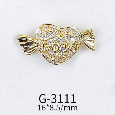 Nail Charm Heart Diamond 2pcs/bag.