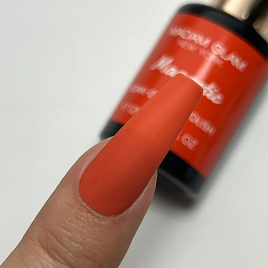 Magnetic Madam Glam