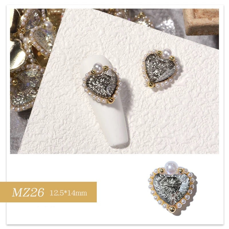 Nail Charm Diamond Pearl Heart 2pcs/bag - #MZ26 Premier Nail Supply